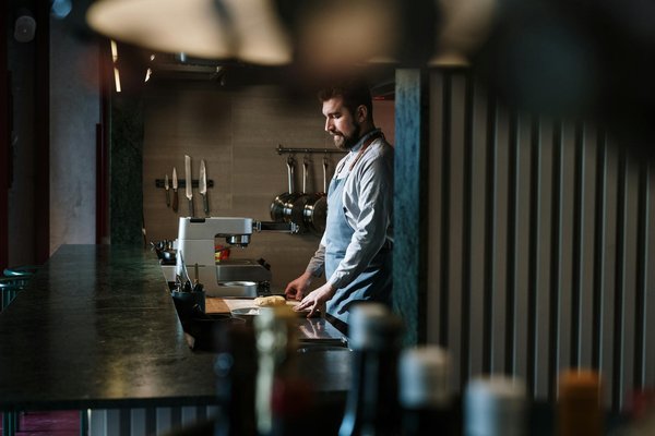 Dernière tendance en couteaux japonais damas pour chefs exigeants